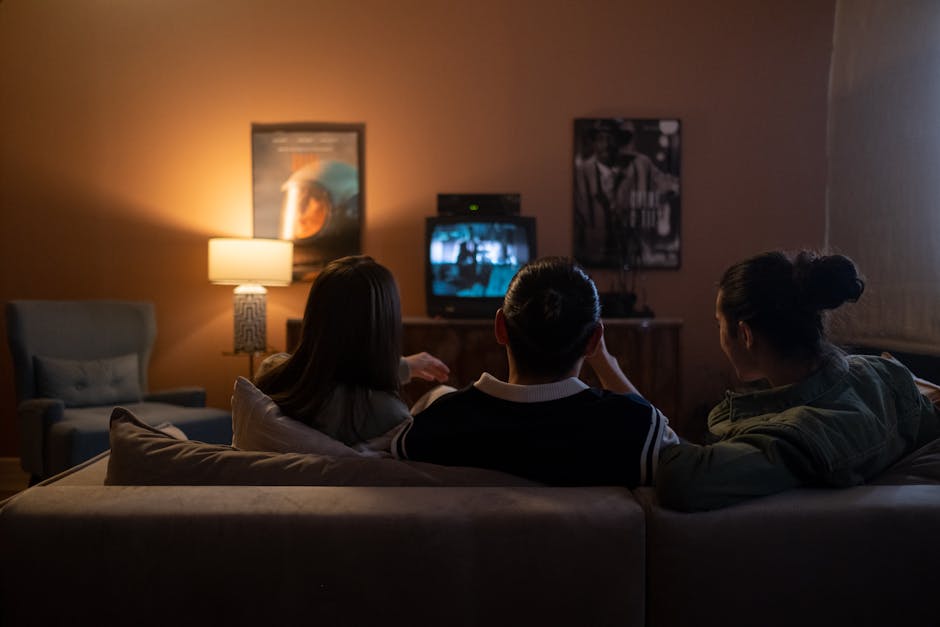How to Craft an Inviting Movie Night Setup in a Tiny Living Room