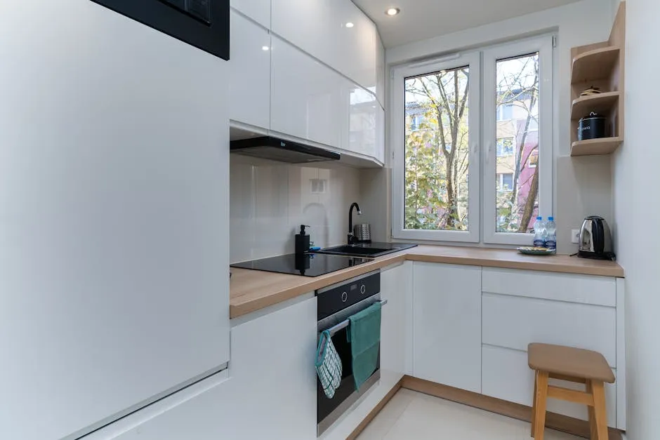 Making Your Small Kitchen Feel Bigger with Smart Organization Tricks