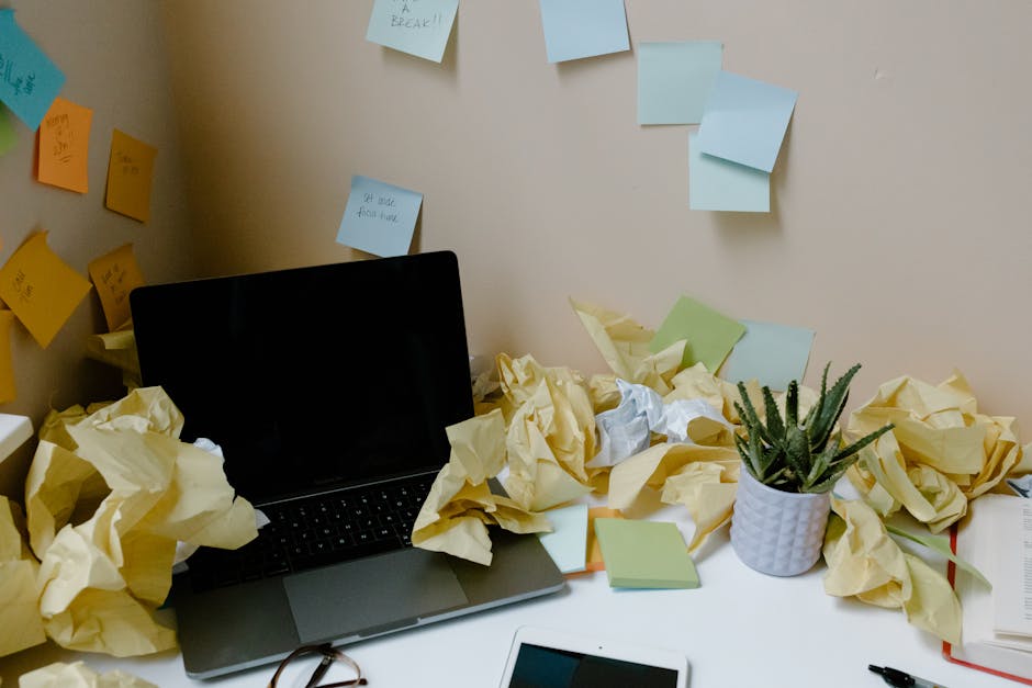 Fixing Desk Clutter: Practical Solutions for Small Workspaces