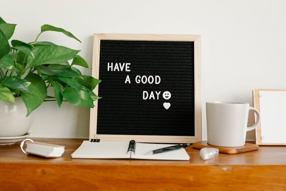 Reimagining Your Small Entryway: A Clever Desk Setup for Daily Routines