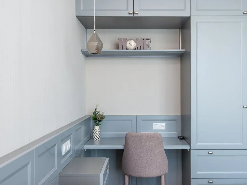 Revamping Your Small Office: Clever Desk Solutions for Limited Spaces
